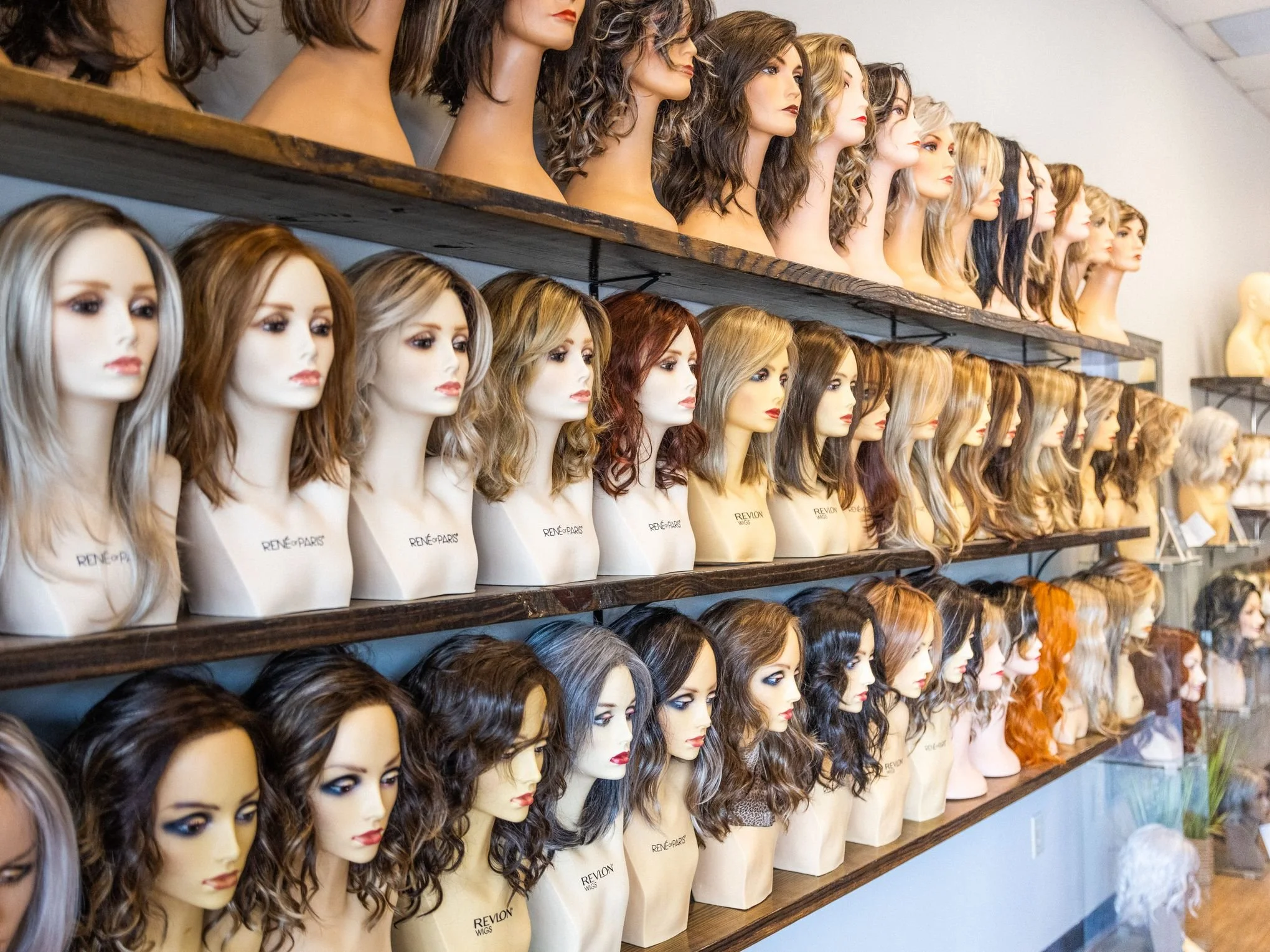 International wigs outlet